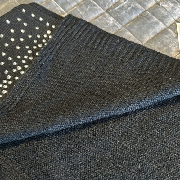 Michael Kors scarve - Picture 3 of 6